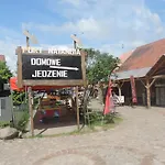 Mazurskie Wzgorze Lodge Rydzewen